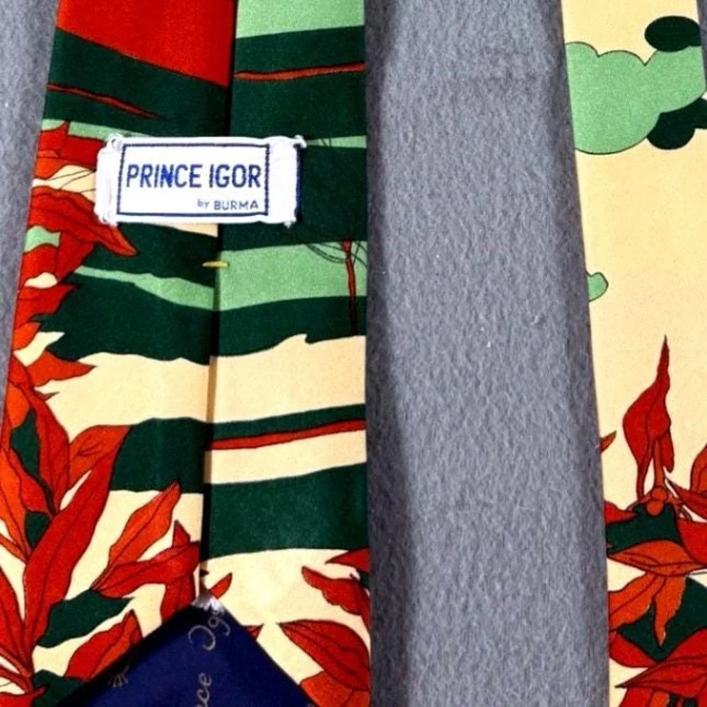 Vintage Prince Igor by Burma Silk Tie Tropical Leaf Print Green Red Neckwear 80s